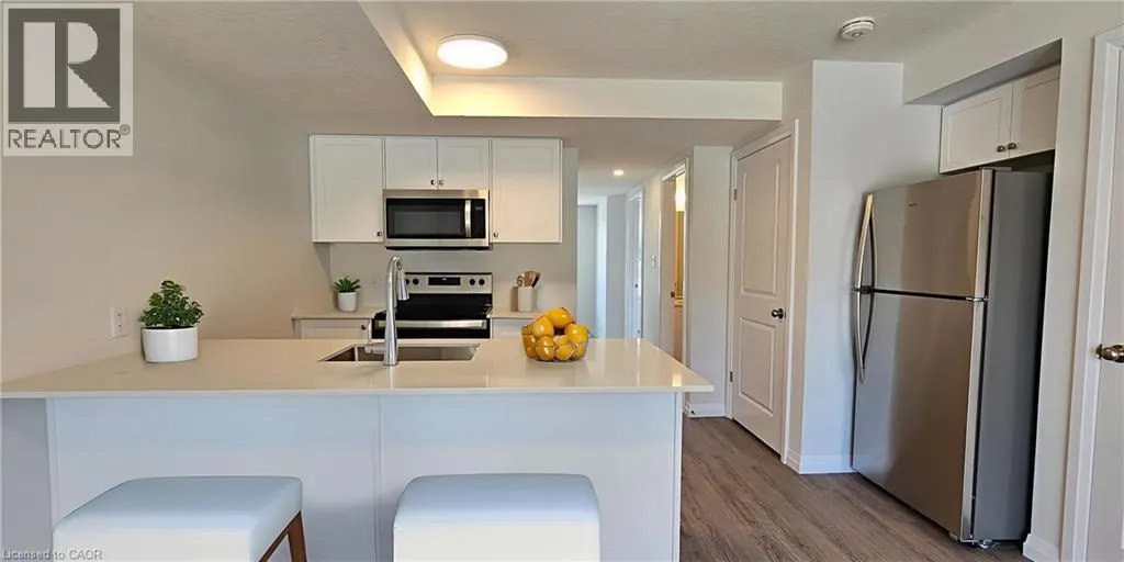 410 NORTHFIELD Drive W Unit# E15, #E15