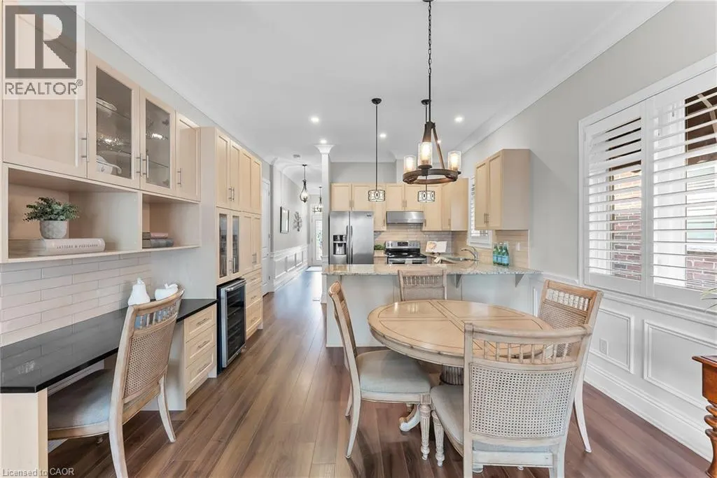 78 ANGELA Crescent