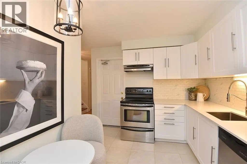 2470 HEADON FOREST Drive Unit# 31, #31