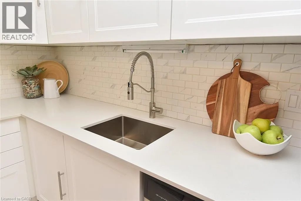 2470 HEADON FOREST Drive Unit# 31, #31