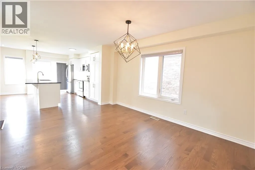 47 PICKETT Place
