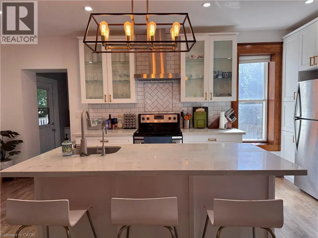 71 WATER Street Unit# Upper, #Upper