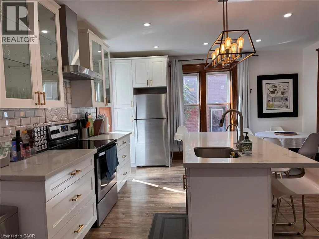 71 WATER Street Unit# Upper, #Upper