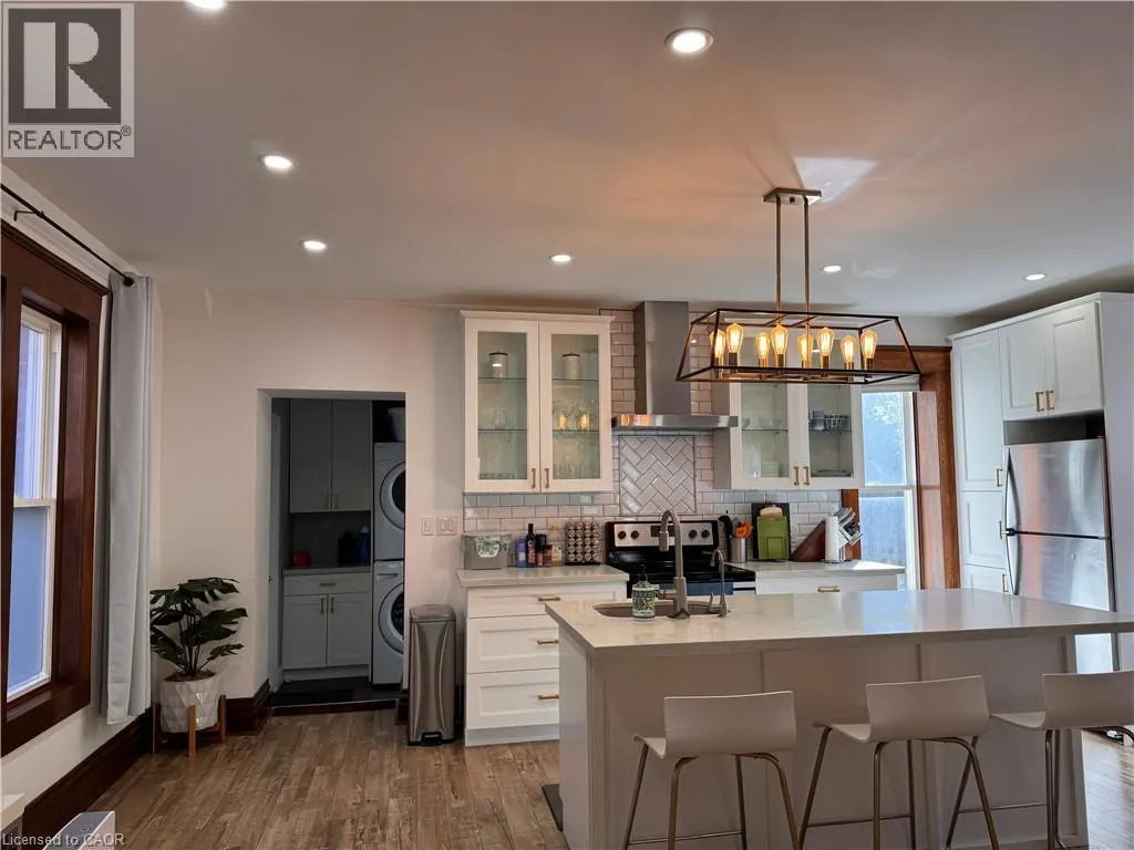71 WATER Street Unit# Upper, #Upper