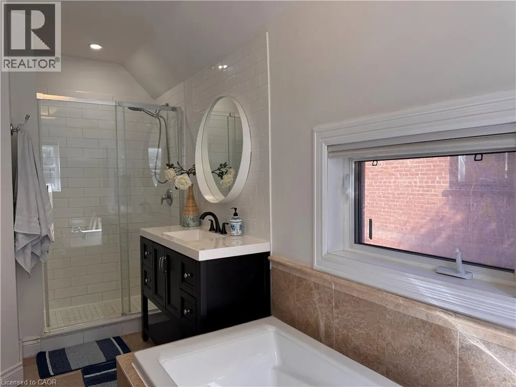 71 WATER Street Unit# Upper, #Upper