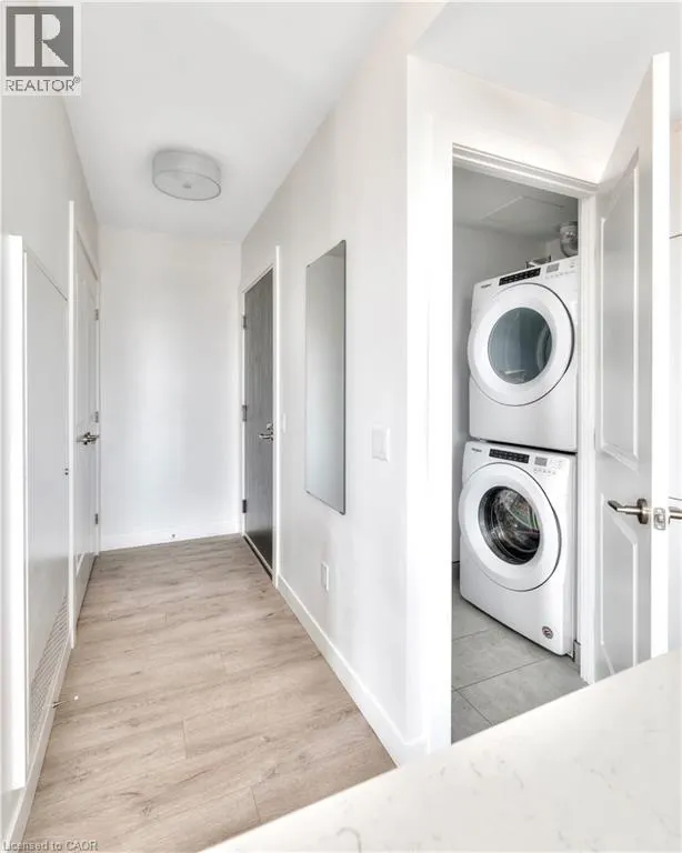 181 KING Street S Unit# 914, #914