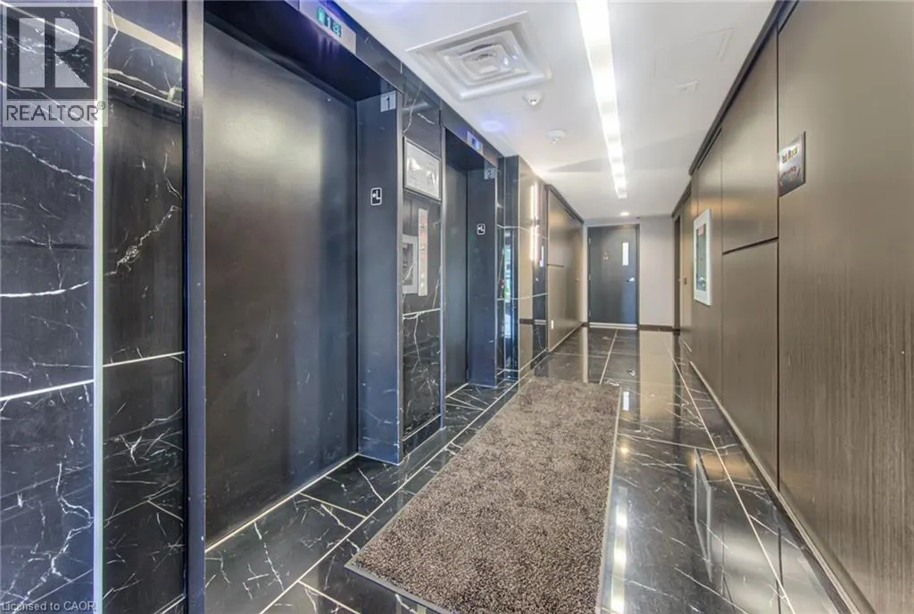 181 KING Street S Unit# 914, #914