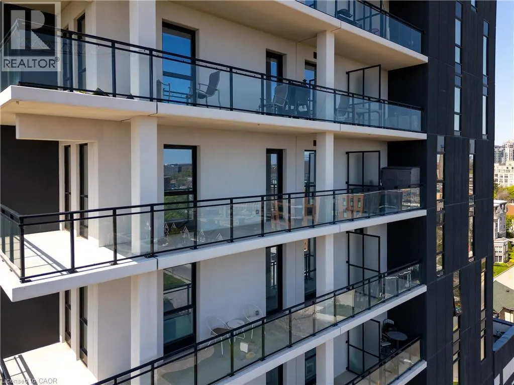 181 KING Street S Unit# 914, #914