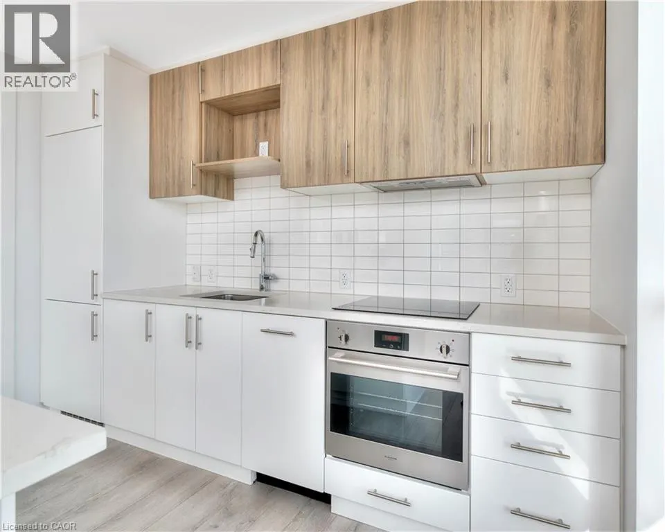 181 KING Street S Unit# 914, #914