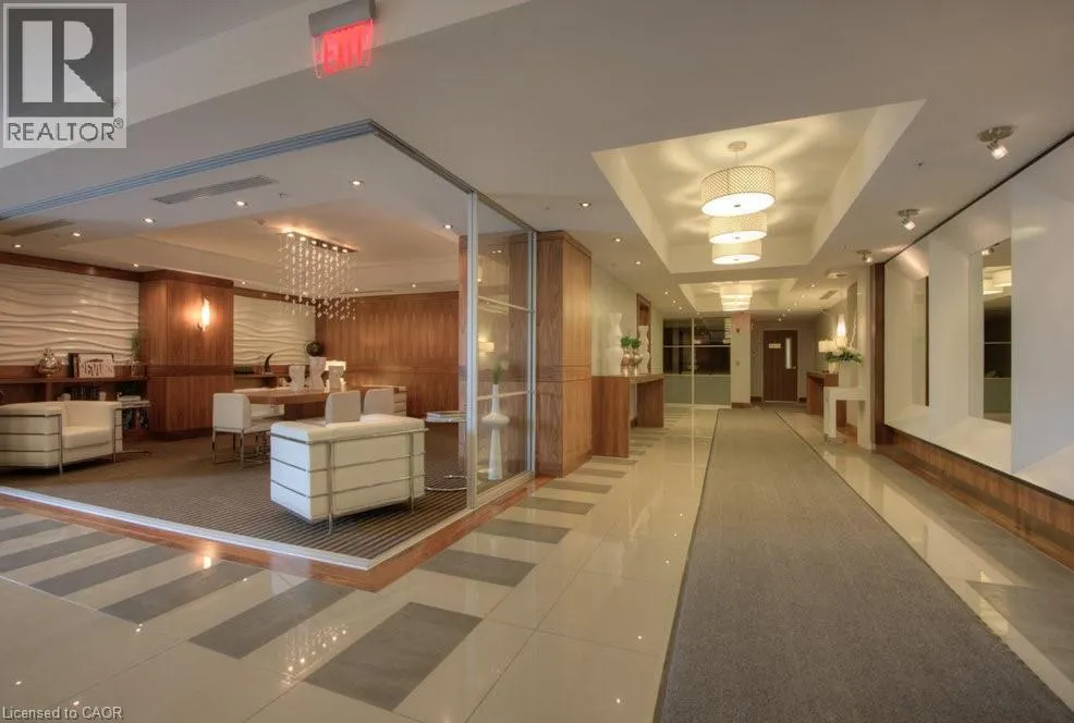 112 BENTON Street Unit# 207, #207