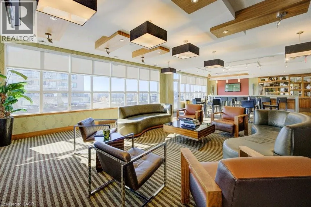 112 BENTON Street Unit# 207, #207