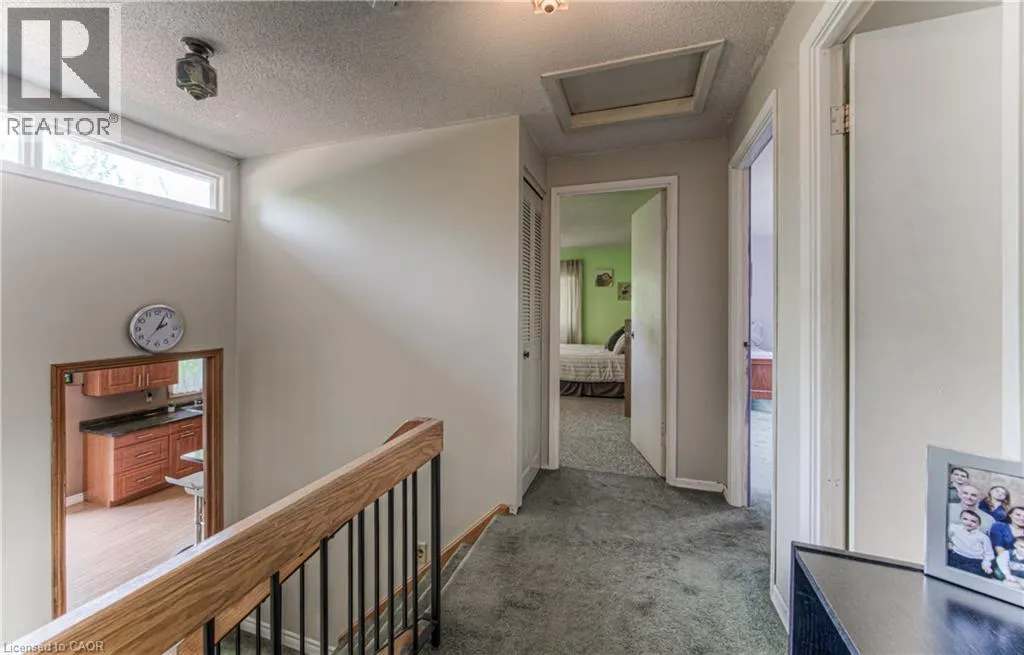 82 ROSENEATH Crescent
