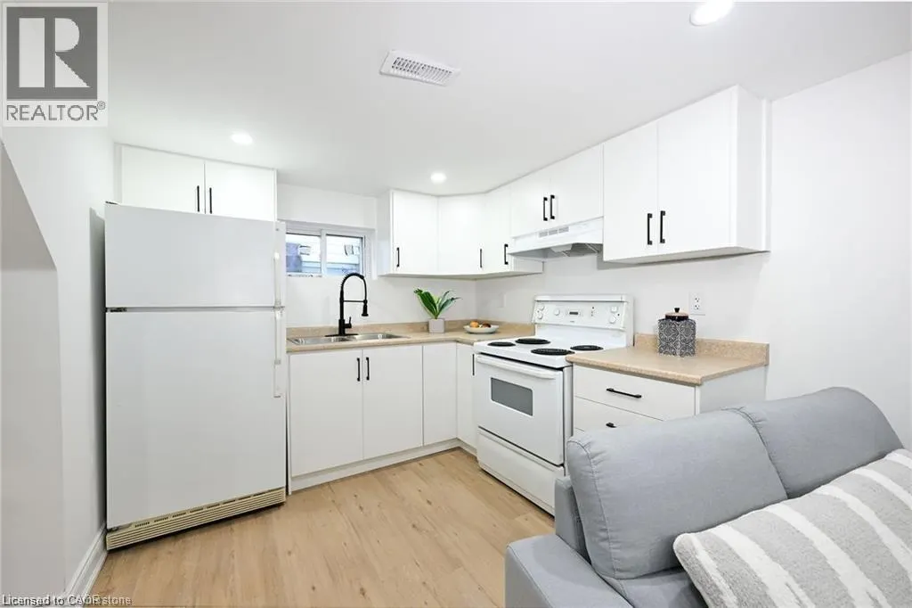 213 EAST 28TH Street Unit# Lower, #Lower