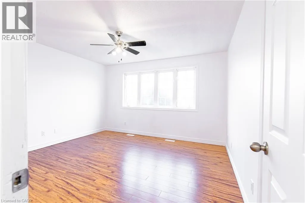 119 SUMMERS Drive Unit# Room 1, #Room 1