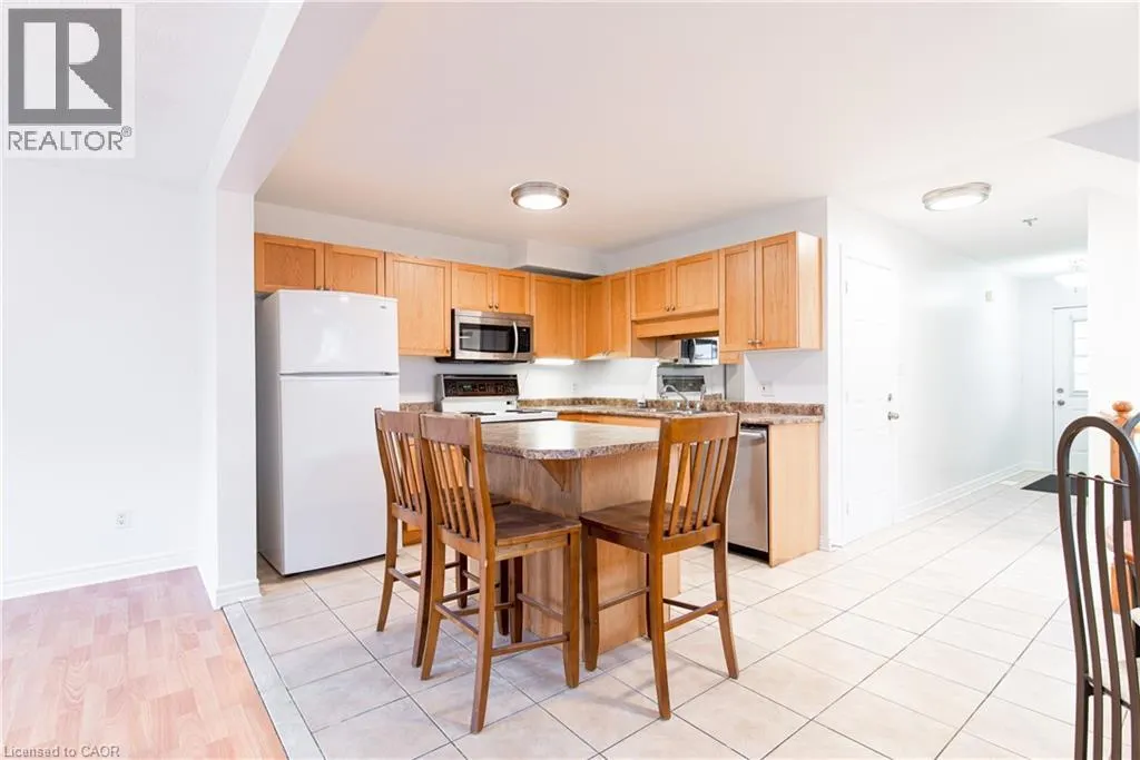 119 SUMMERS Drive Unit# Room 1, #Room 1