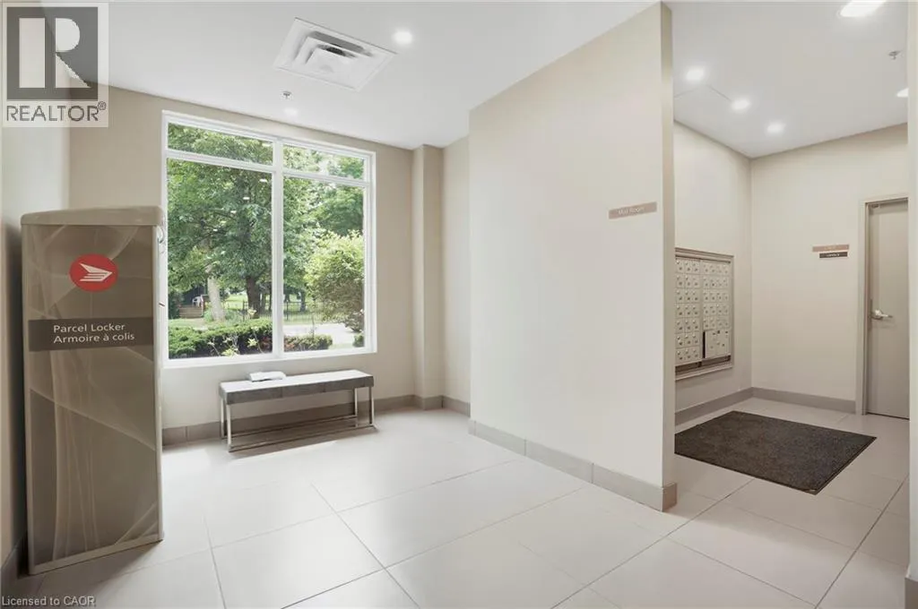 90 CHARLTON Avenue W Unit# 304, #304
