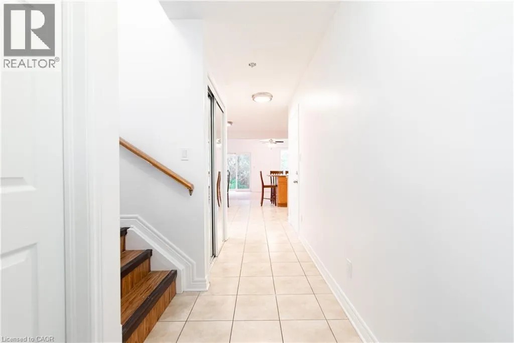 119 SUMMERS Drive Unit# Room 3, #Room 3