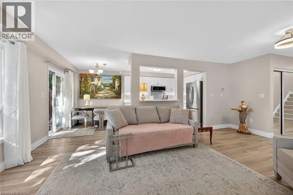 485 GREEN Road Unit# 14, #14