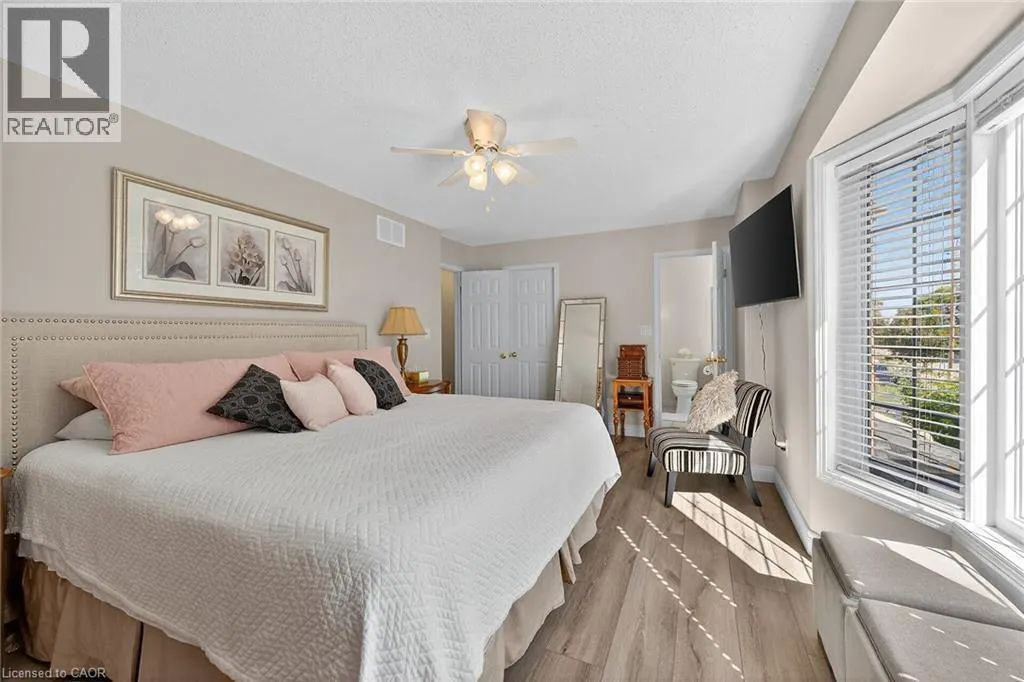 485 GREEN Road Unit# 14, #14