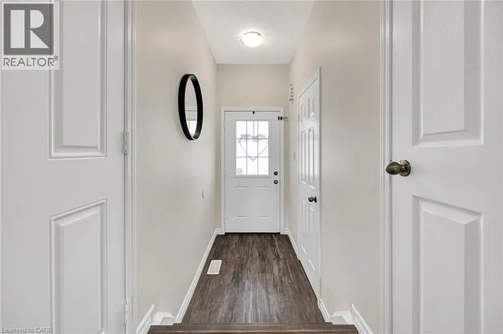 252 COUNTRYSTONE Crescent