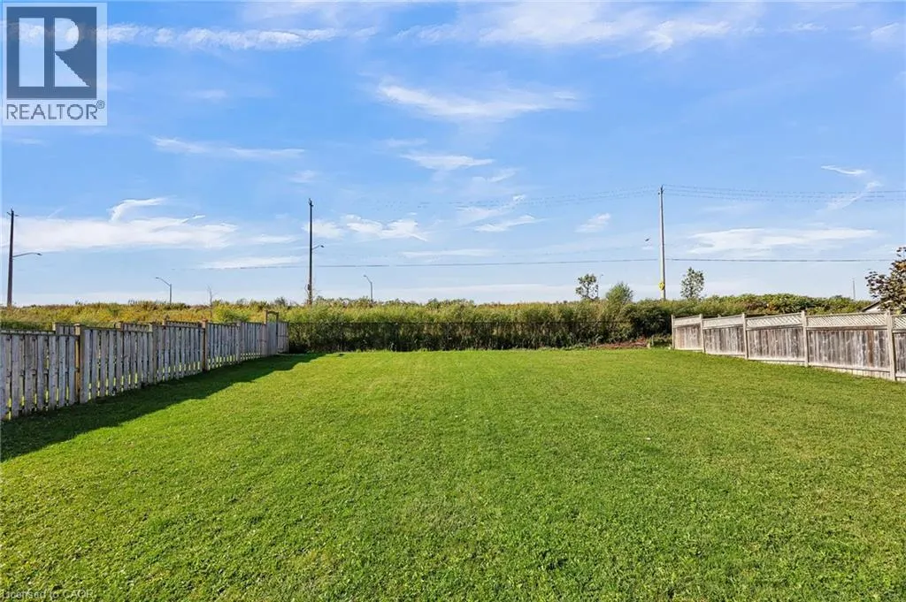 252 COUNTRYSTONE Crescent