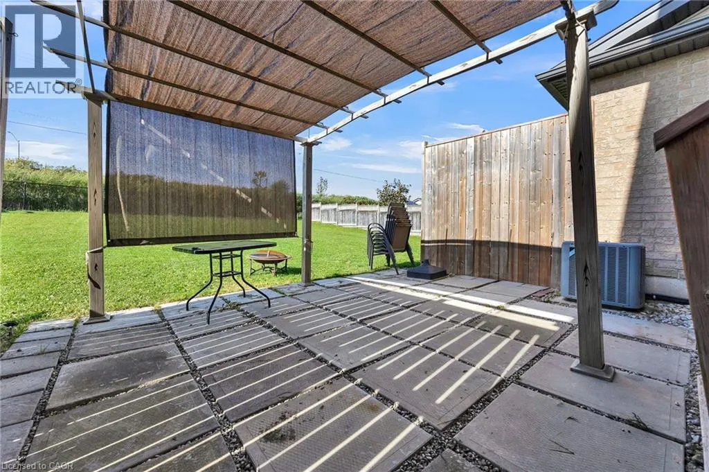 252 COUNTRYSTONE Crescent