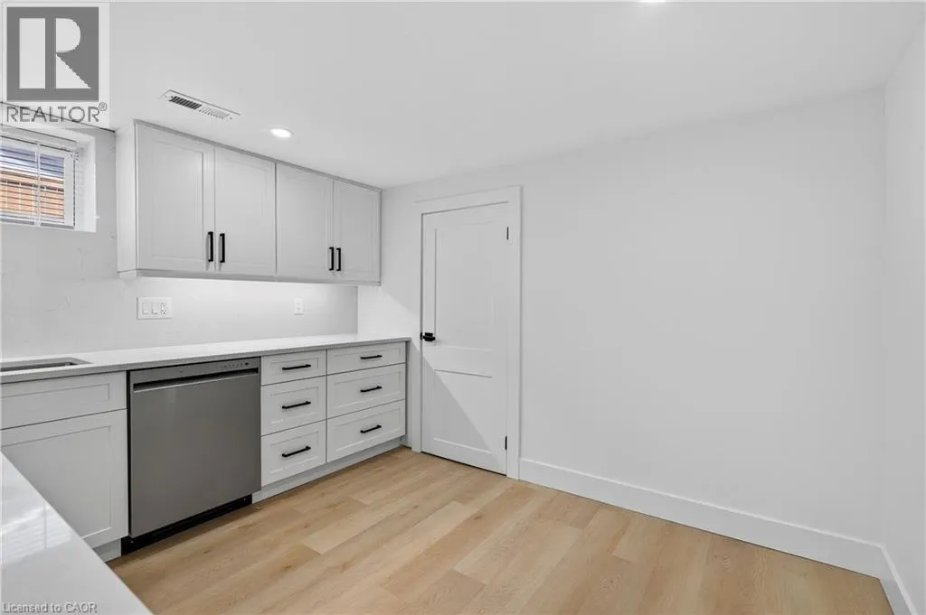 75 BRITTEN Close Unit# 2, #2