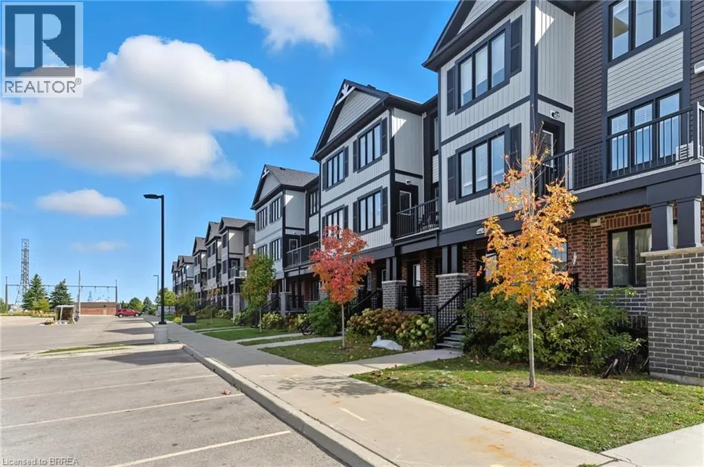 160 ROCHEFORT STREET Street Unit# A17, #A17