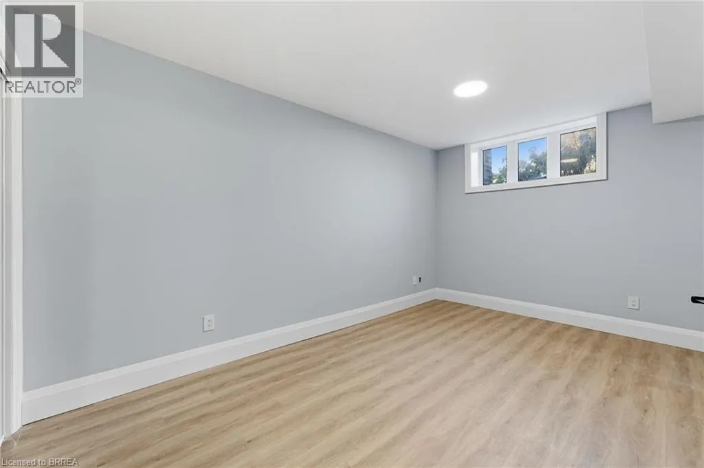 160 ROCHEFORT STREET Street Unit# A17, #A17