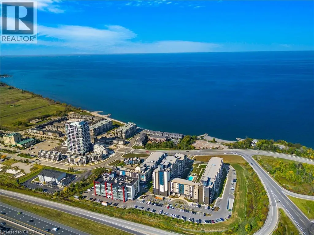 16 CONCORD Place Unit# 216, #216
