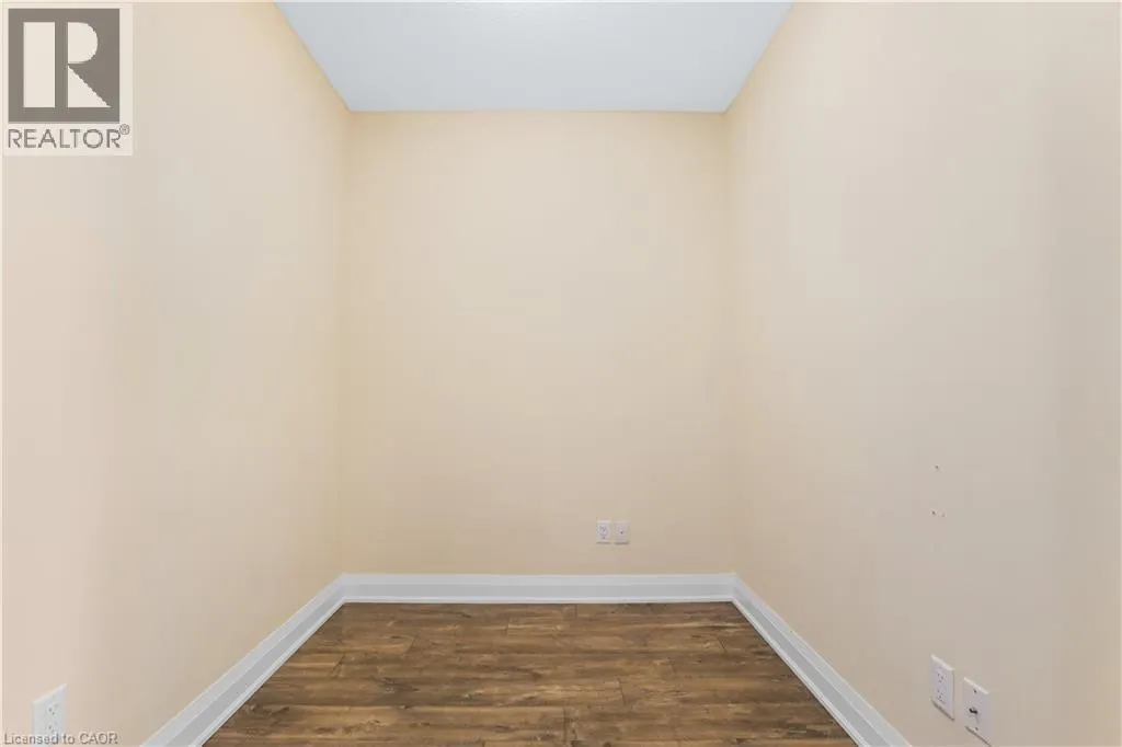 16 CONCORD Place Unit# 216, #216