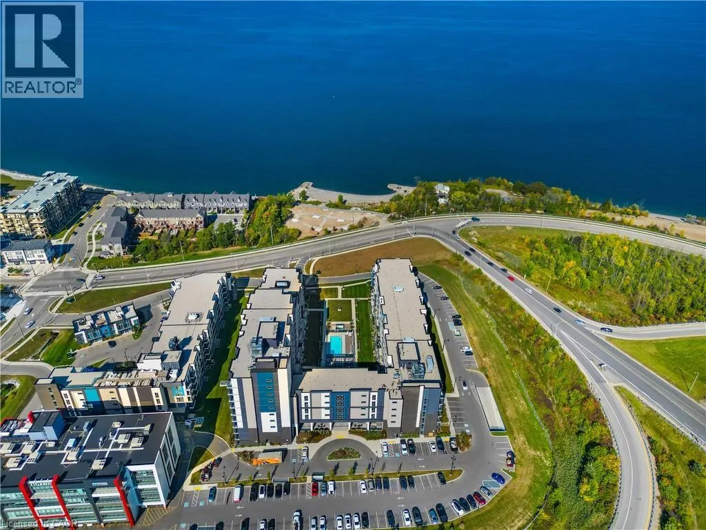 16 CONCORD Place Unit# 216, #216