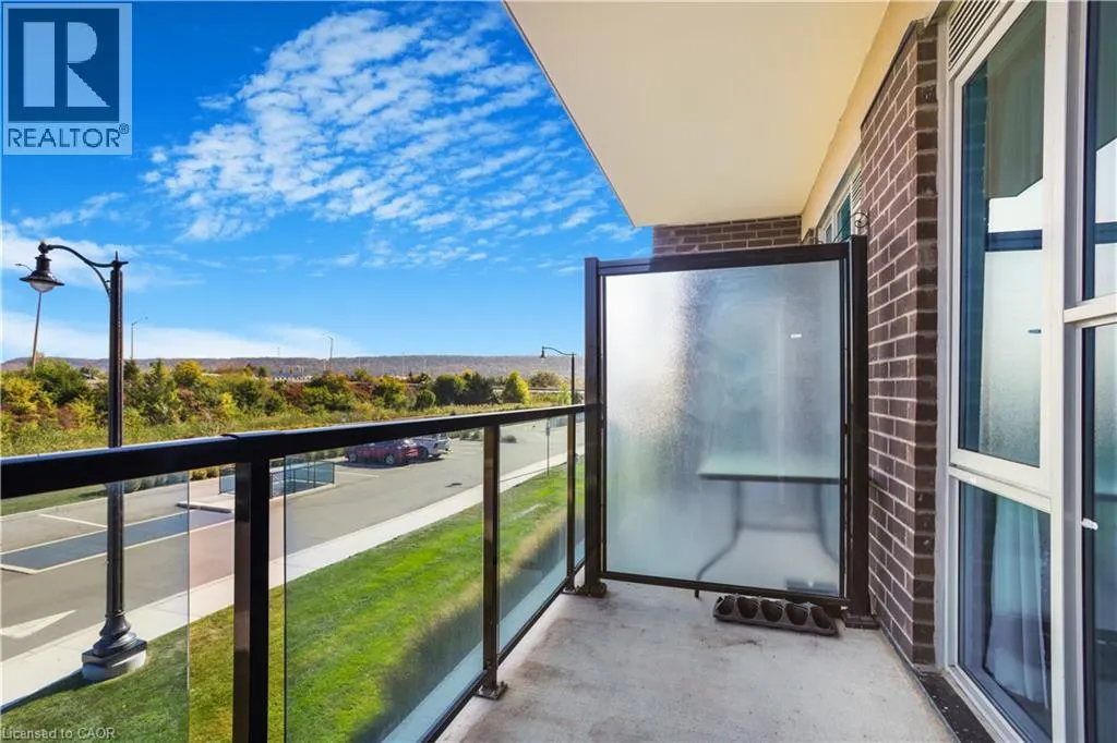 16 CONCORD Place Unit# 216, #216