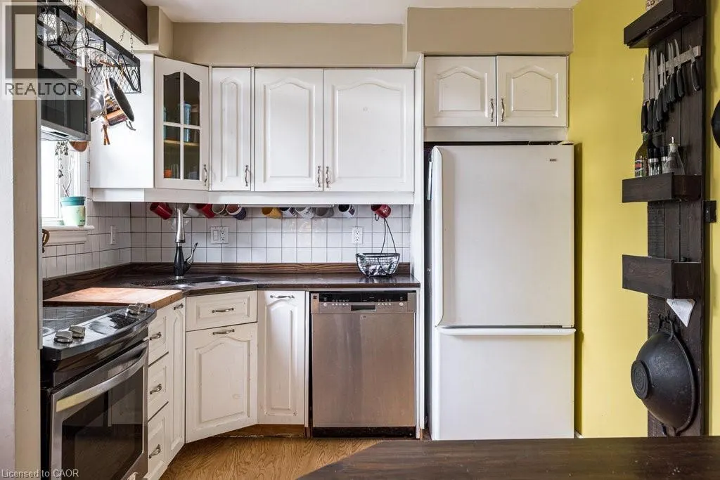 185 EAST 13TH Street