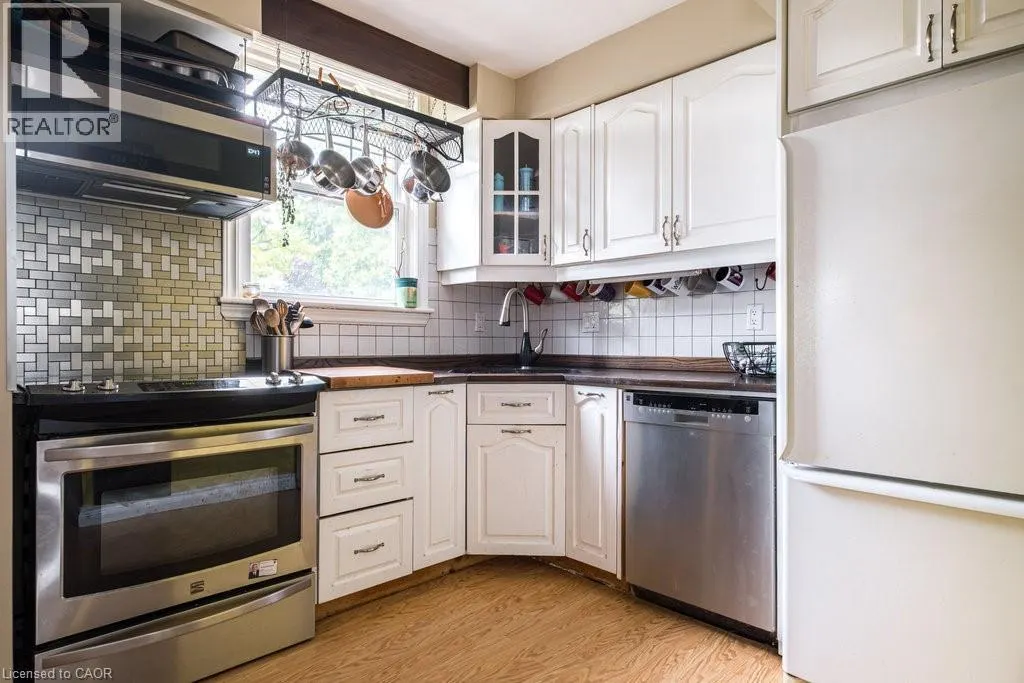 185 EAST 13TH Street