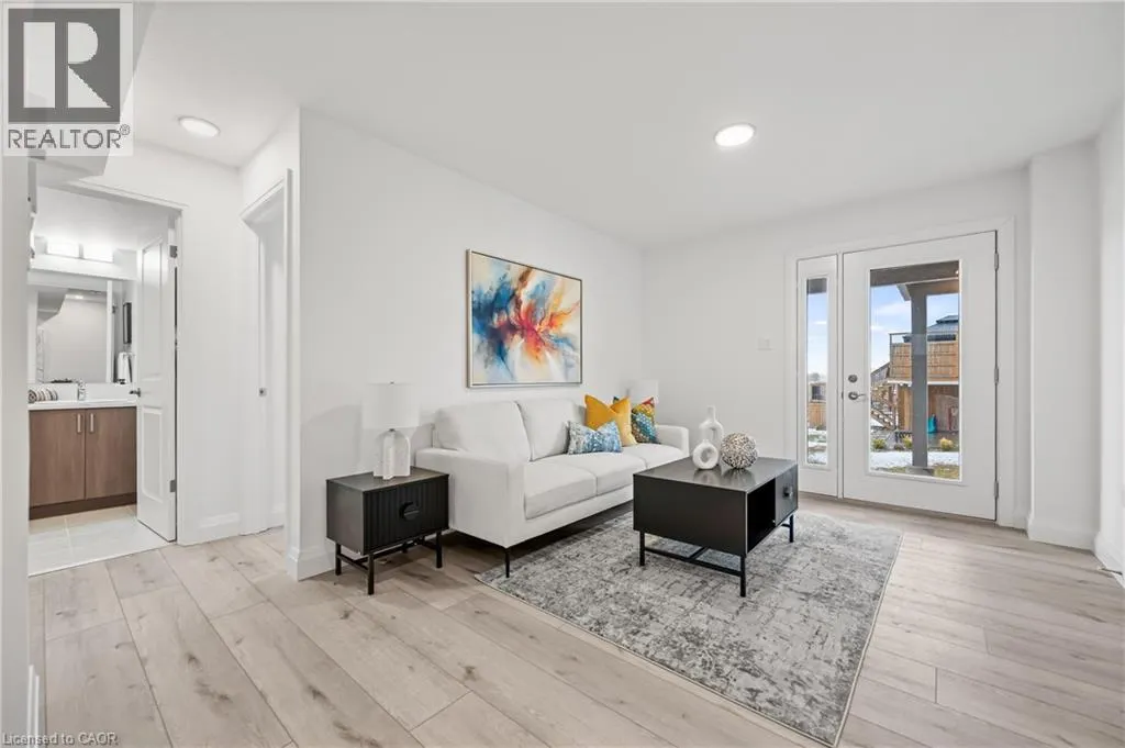 182 BRIDGE Crescent Unit# 6, #6