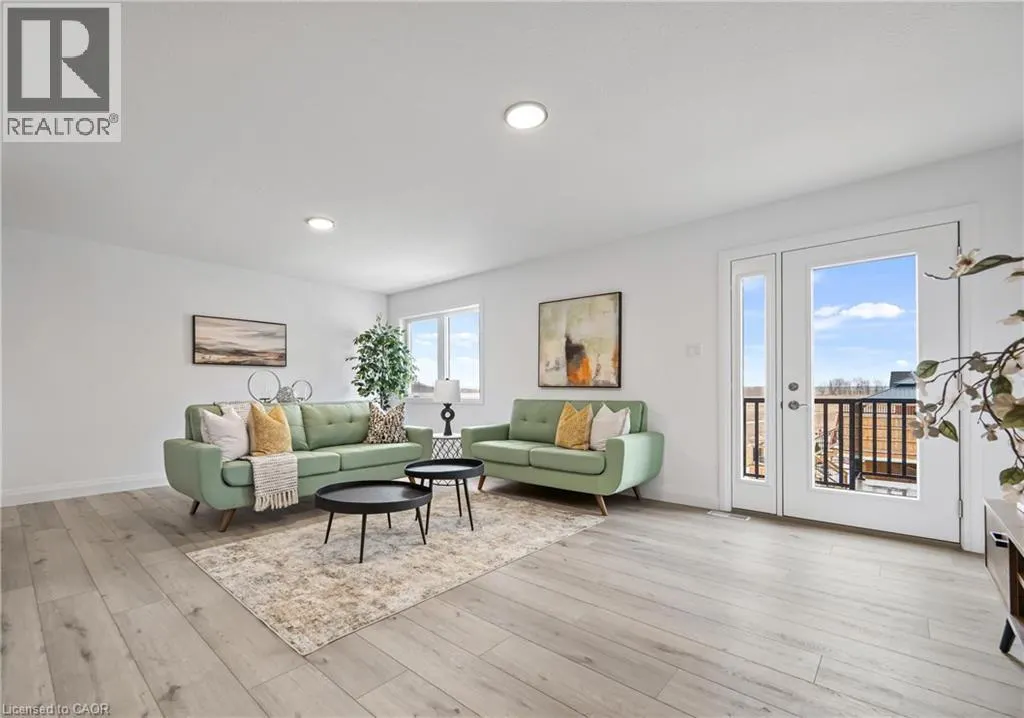 182 BRIDGE Crescent Unit# 6, #6