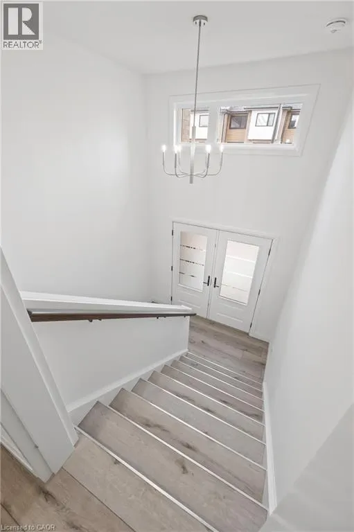 182 BRIDGE Crescent Unit# 6, #6