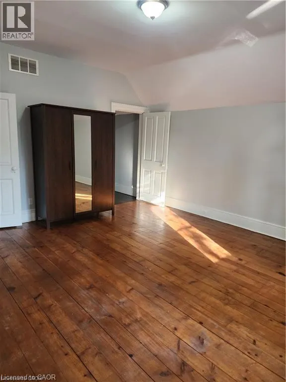 141 LAUREL Street Unit# A, #A