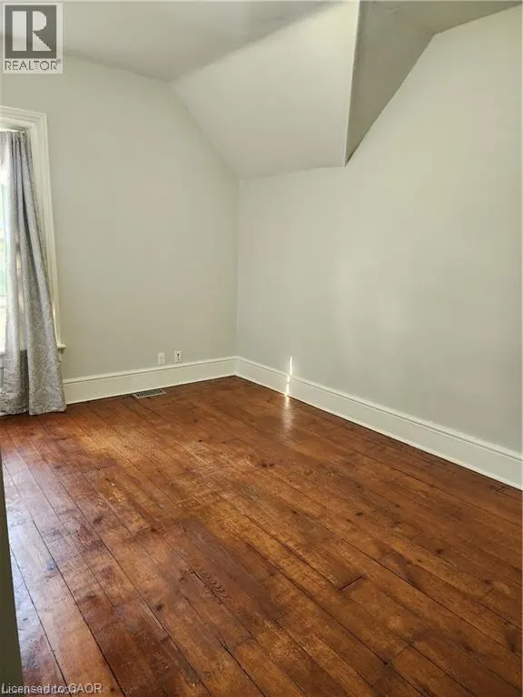 141 LAUREL Street Unit# A, #A