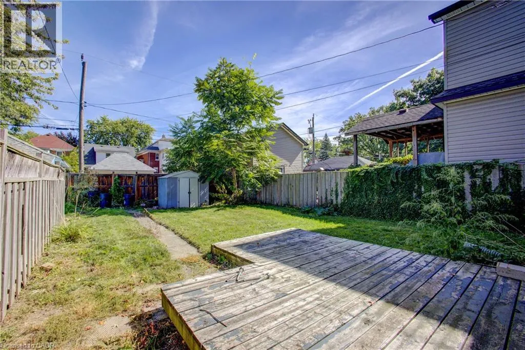 876 HALL Avenue