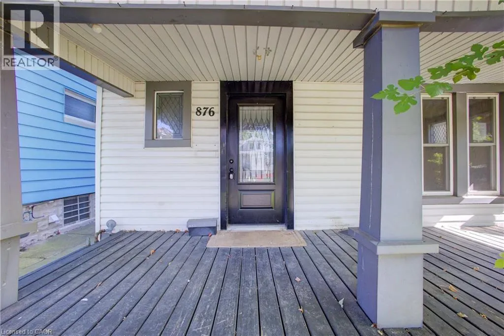 876 HALL Avenue