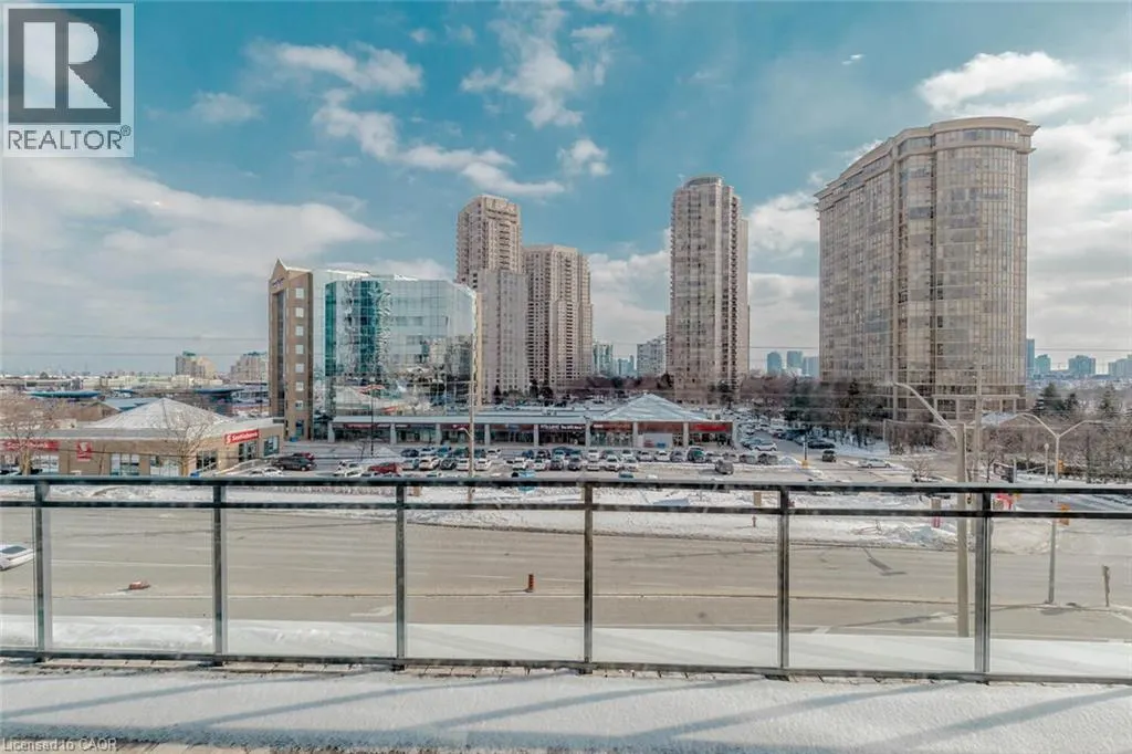 75 EGLINTON Avenue W Unit# 302, #302