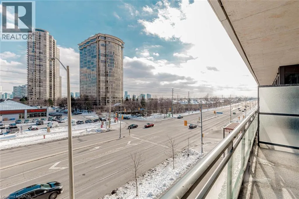 75 EGLINTON Avenue W Unit# 302, #302
