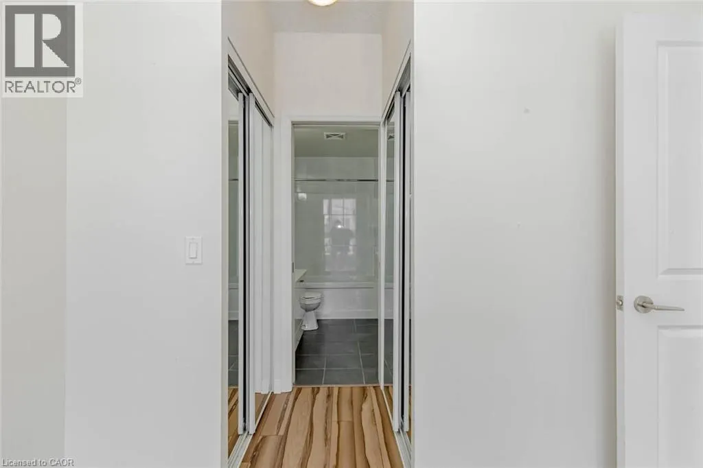75 EGLINTON Avenue W Unit# 302, #302
