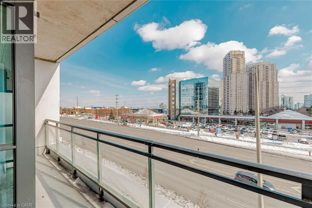 75 EGLINTON Avenue W Unit# 302, #302