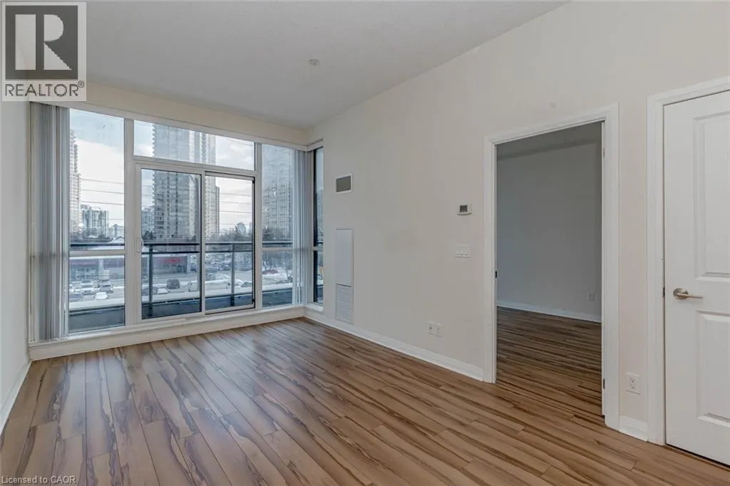 75 EGLINTON Avenue W Unit# 302, #302