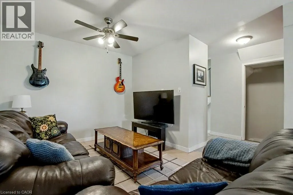 73 OBERMEYER Drive