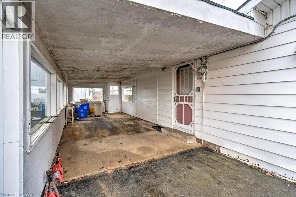 114 SECOND Road E