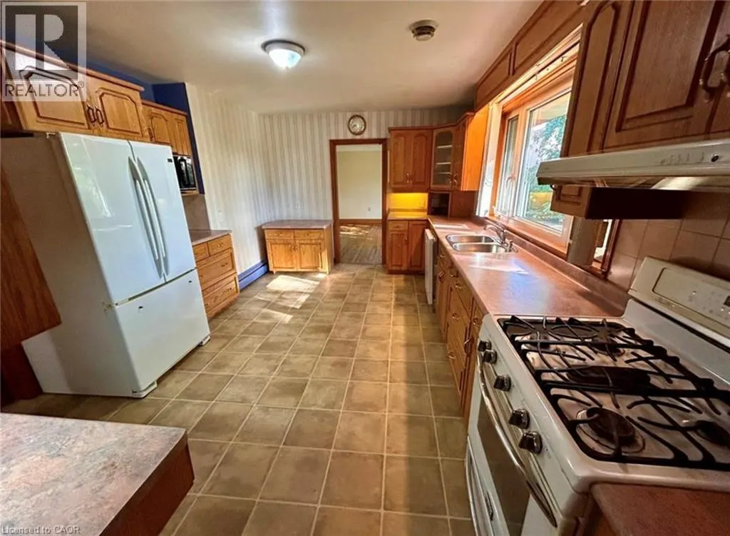 253 LIMERIDGE Road W